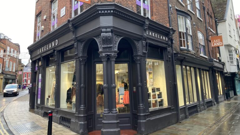 lakelandleather front edit 768x432